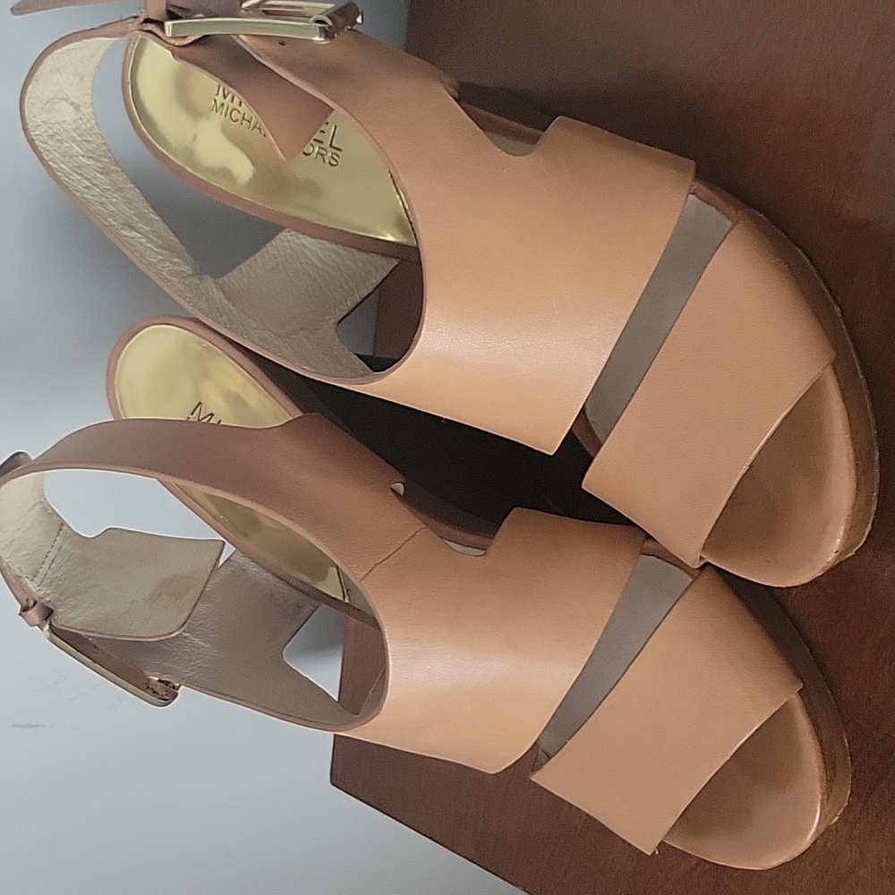 Michael Kors Tan Wedges